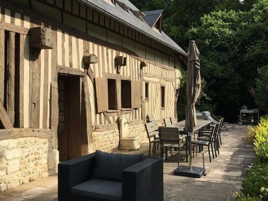 Maison Normande De Caractere A Colombages Saint-Hymer Екстер'єр фото